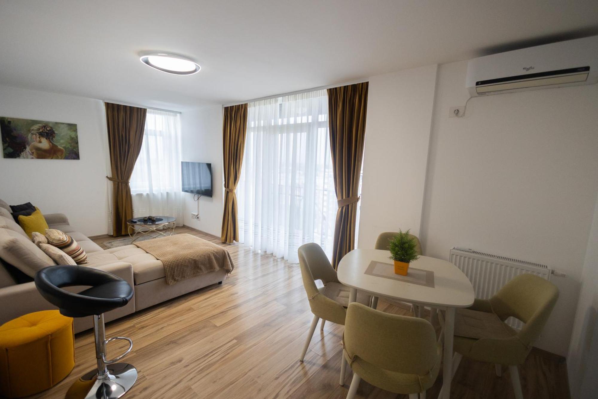 Panorama Luxury Apartment Oradea Exterior foto