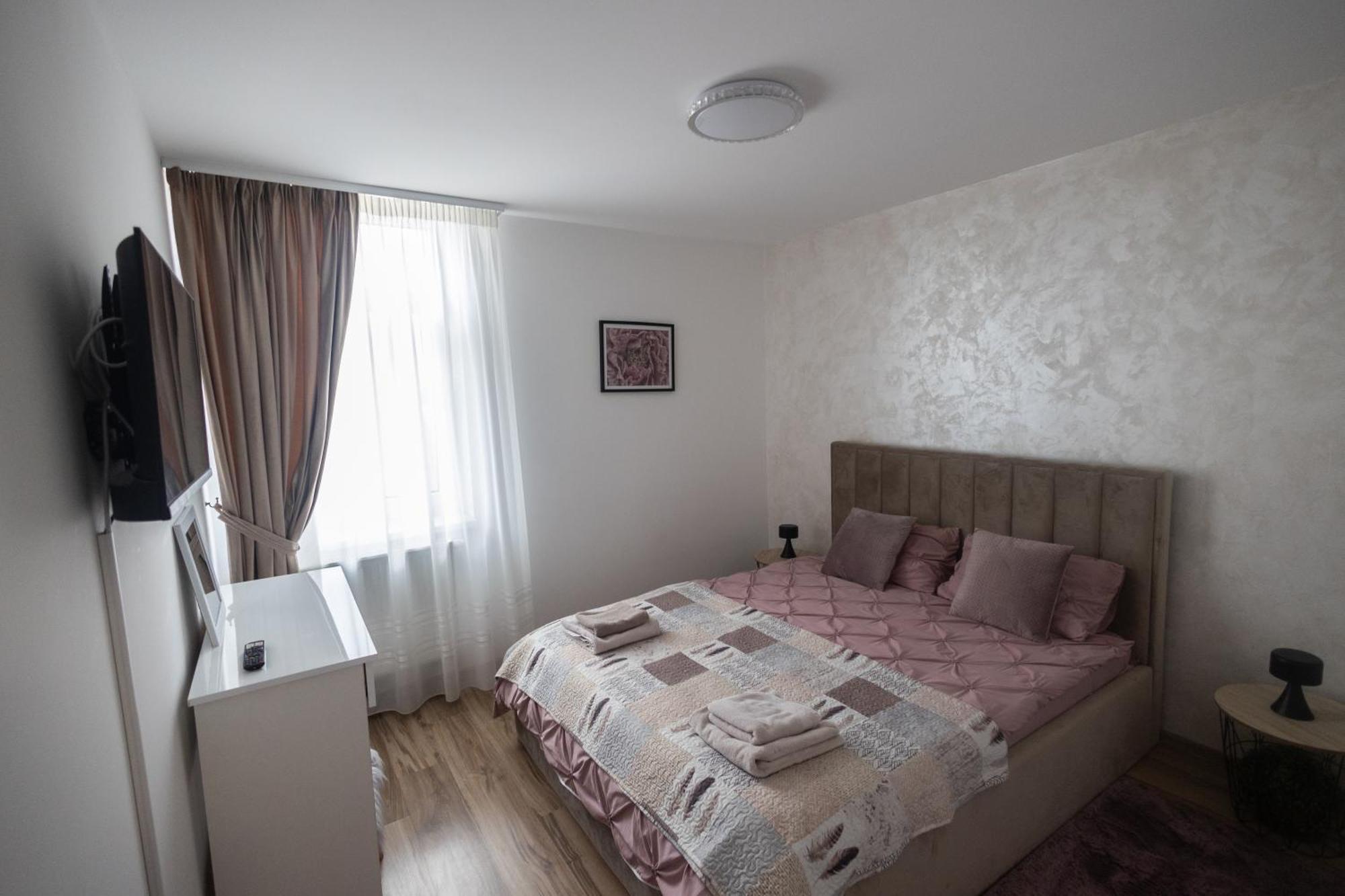 Panorama Luxury Apartment Oradea Exterior foto
